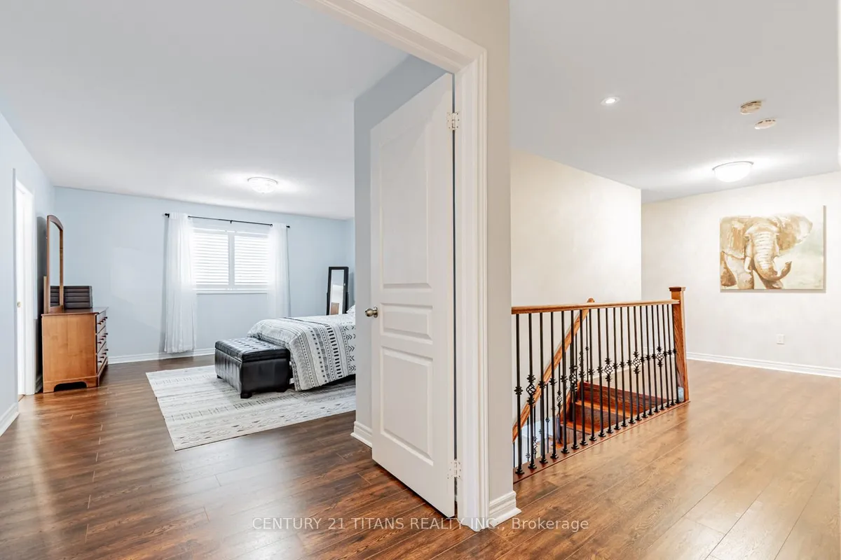 3 Condarcuri Crescent, ON L6B 0G8