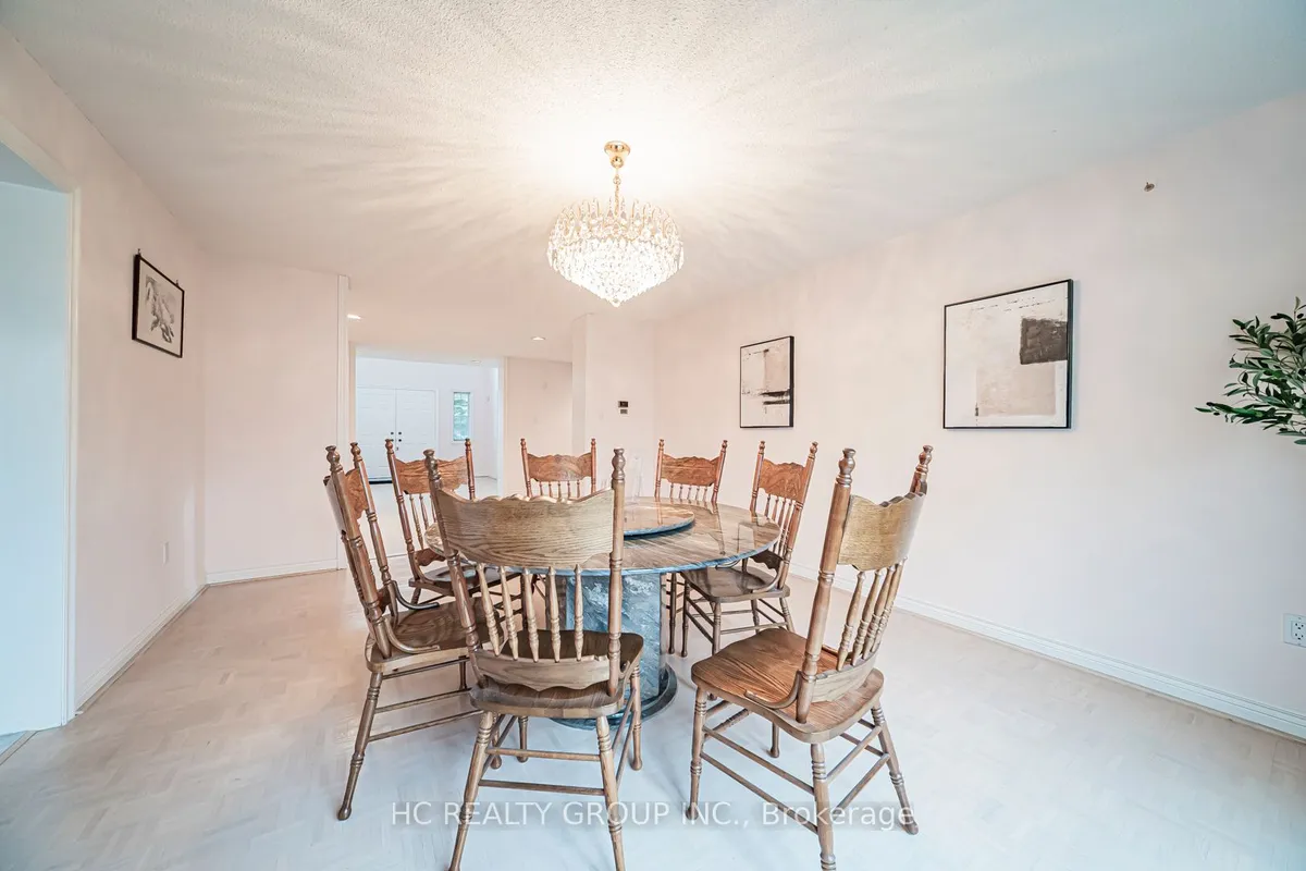 10 Westpoint Court, ON L4B 2V6