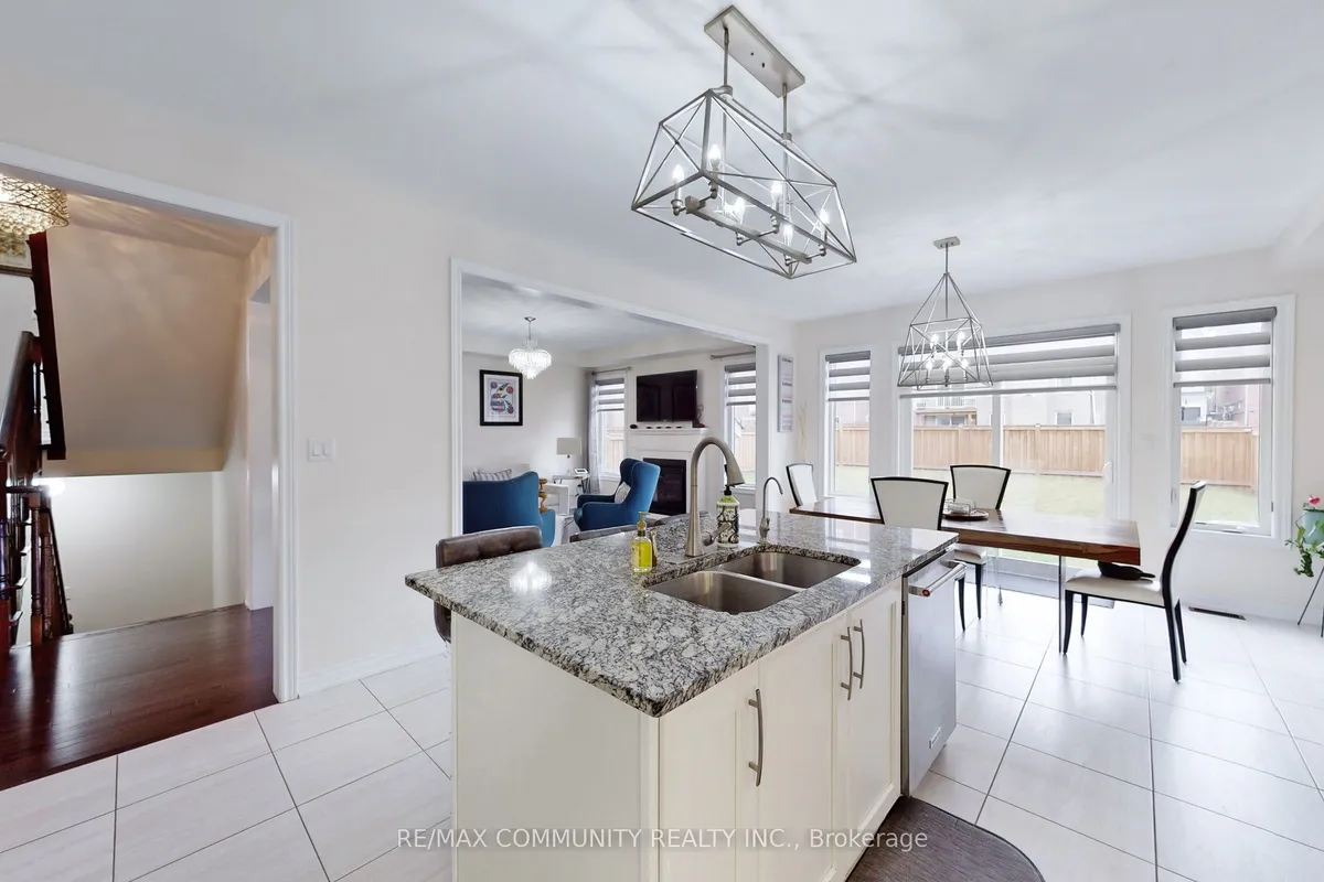 4 Flay Court, ON L0L 1L0