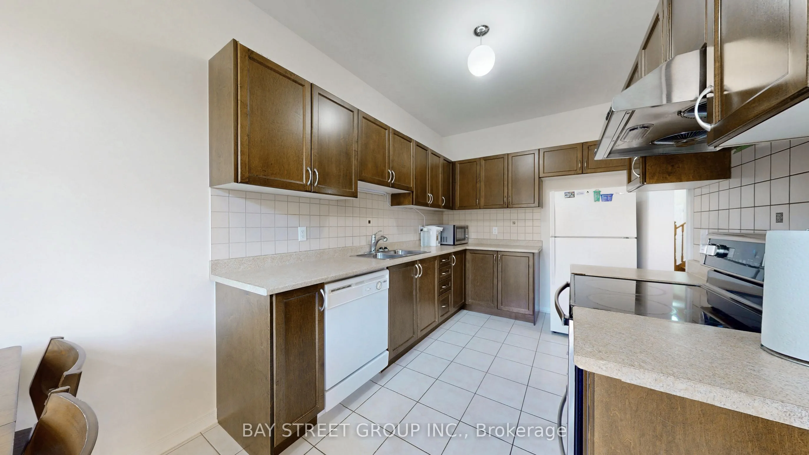 Semi-Detached  kitchen at 82 Coleluke Lane Markham