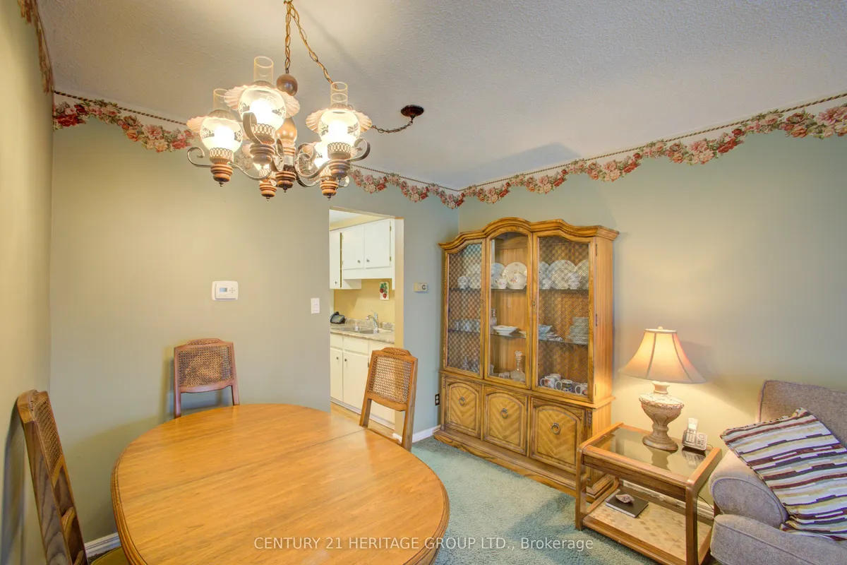 11 Knight Street, ON L9R 1C1