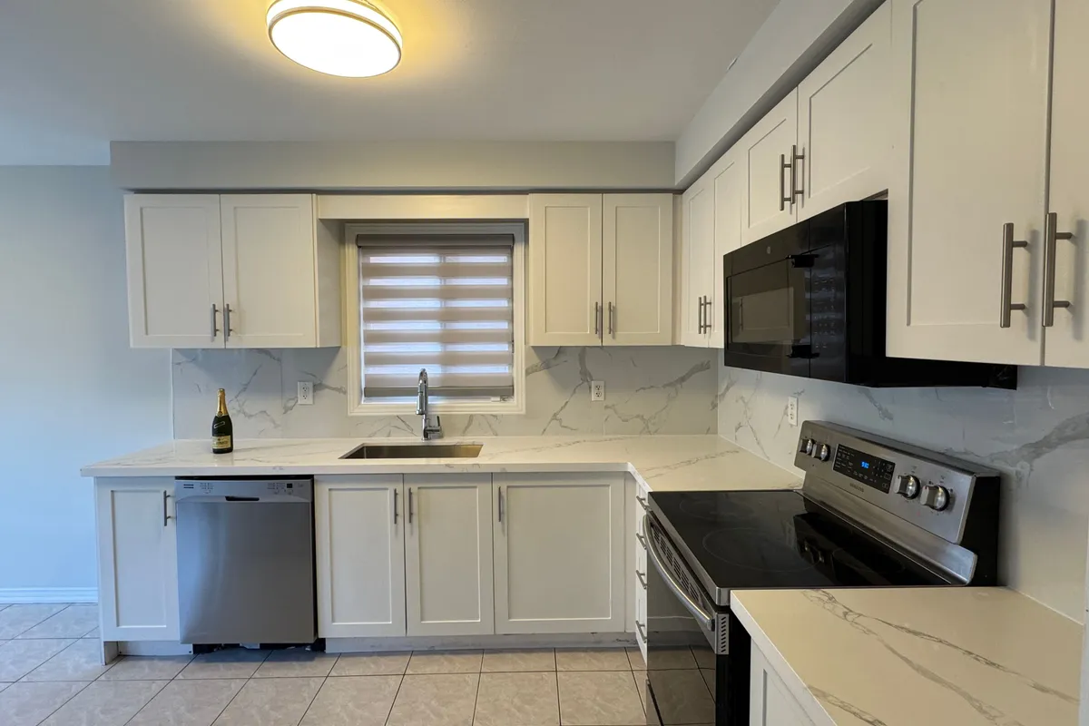 145 Argento Crescent, ON L4H 0B7