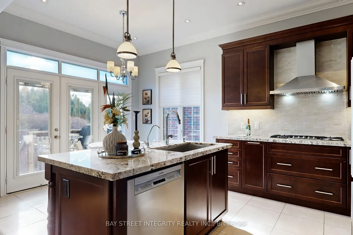 170 Crane Street, ON L4G 0W2