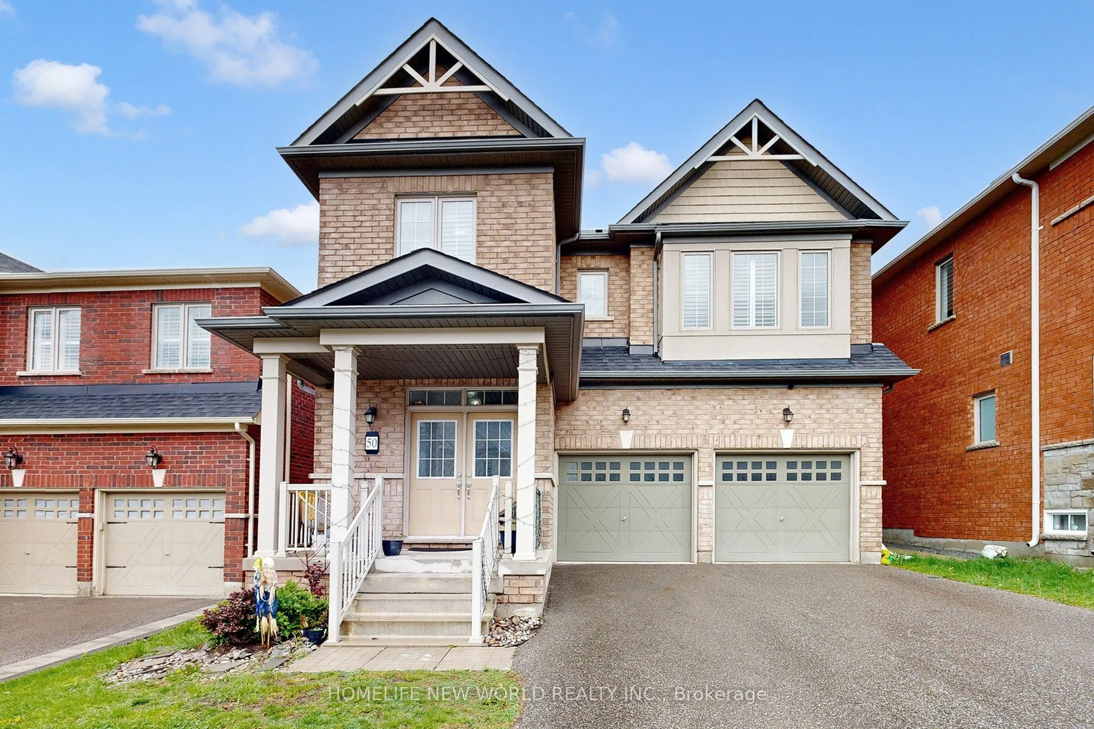 Detached 6 bedroom 5 bathroom at 50 Ben Sinclair Avenue in East Gwillimbury - MLS# N12576840