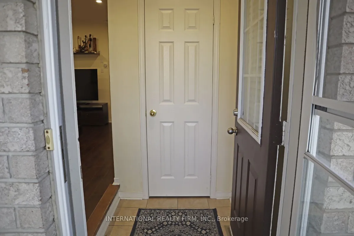 340 Flagstone Way, ON L3X 2R8