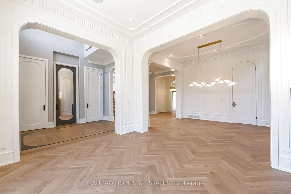 28 Scott Drive, ON L4C 6V6