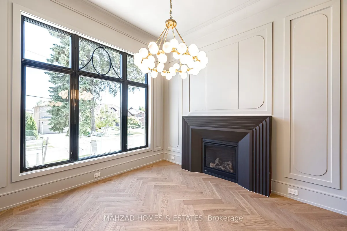 28 Scott Drive, ON L4C 6V6