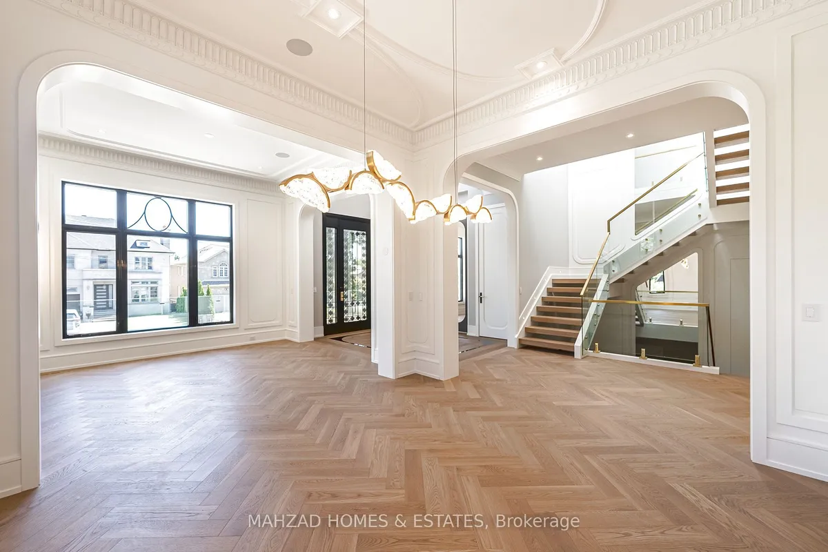 28 Scott Drive, ON L4C 6V6