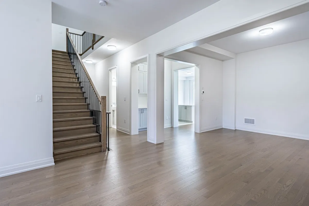 26 Hummingbird Grove, ON L0G 1W0