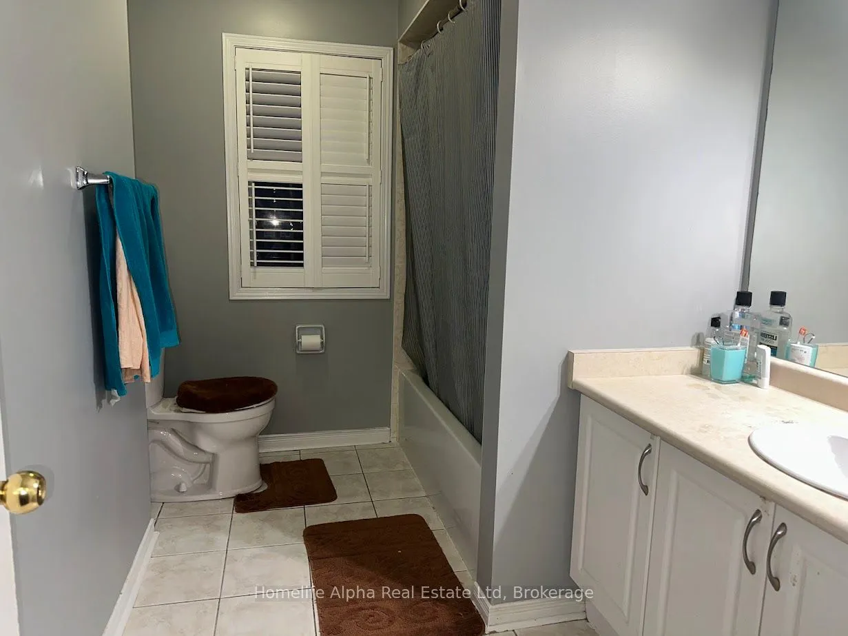 Semi-Detached  kitchen at 24 Jack Monkman Crescent Markham