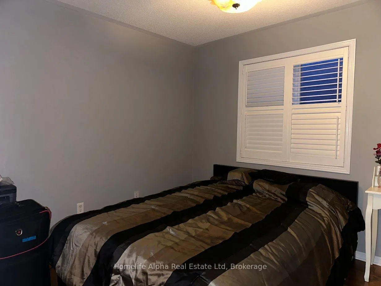 Semi-Detached  living room at 24 Jack Monkman Crescent Markham