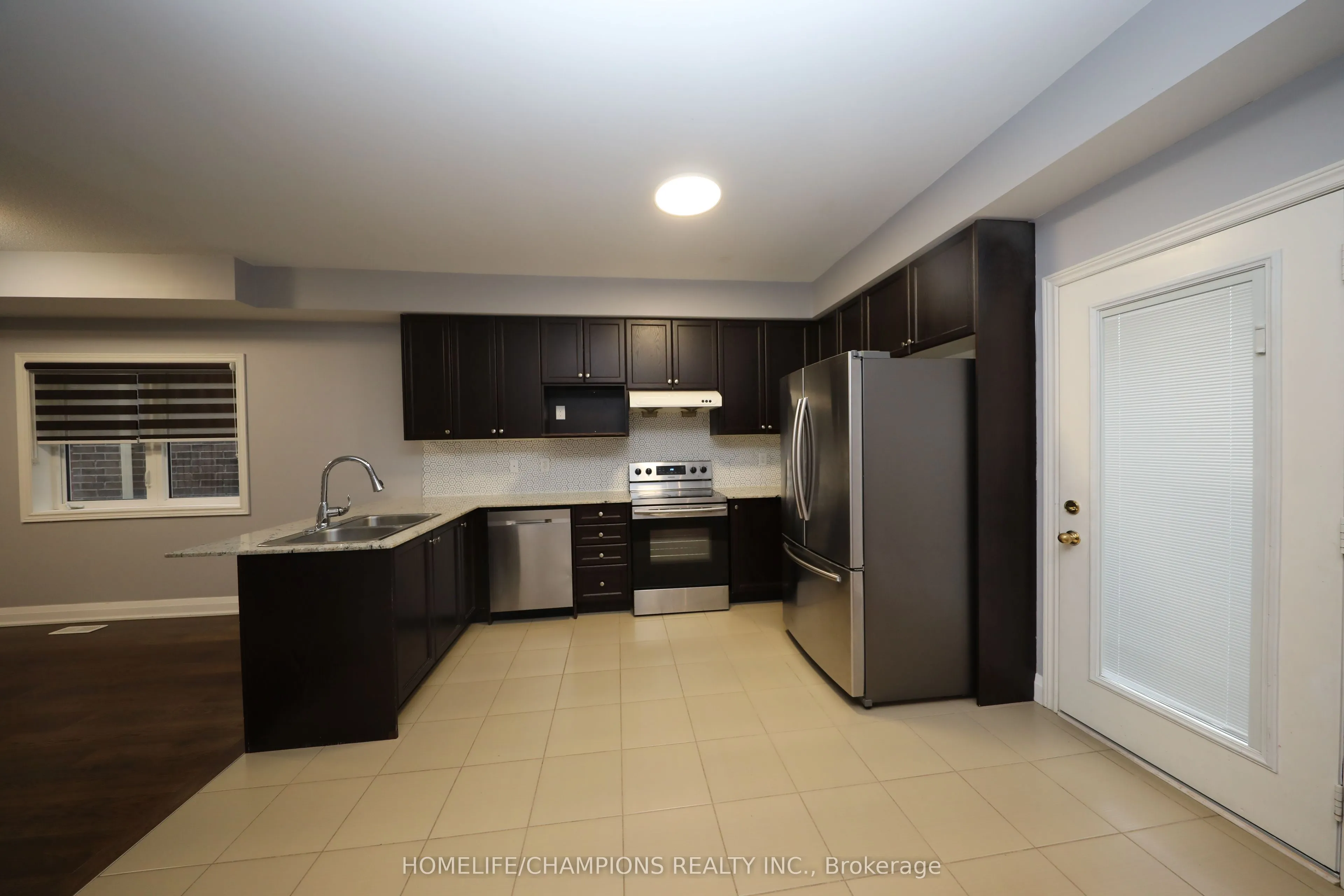 Detached kitchen at 13 John Moore Road East Gwillimbury