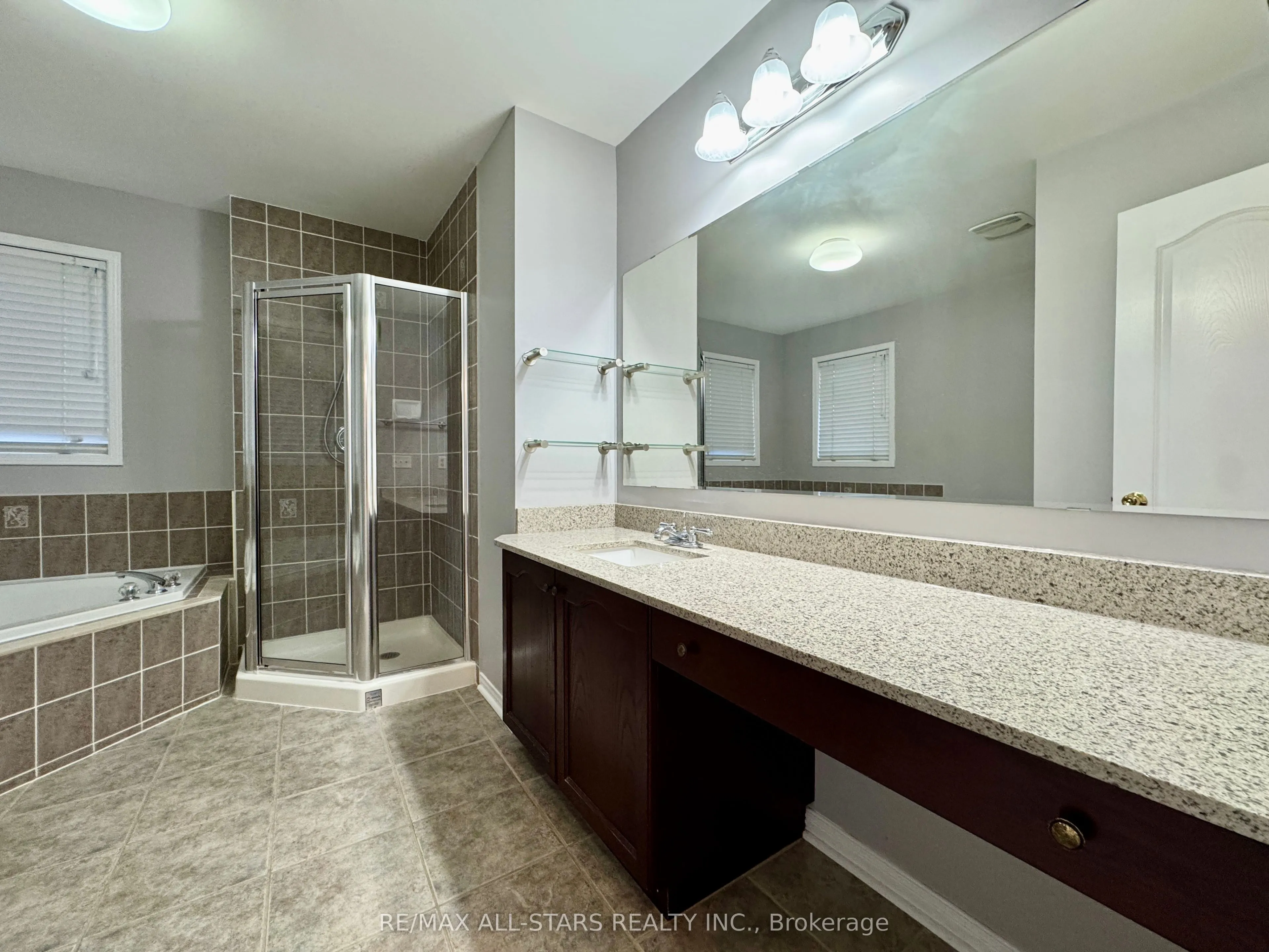 Detached living room at 26 Belgrave Square Markham