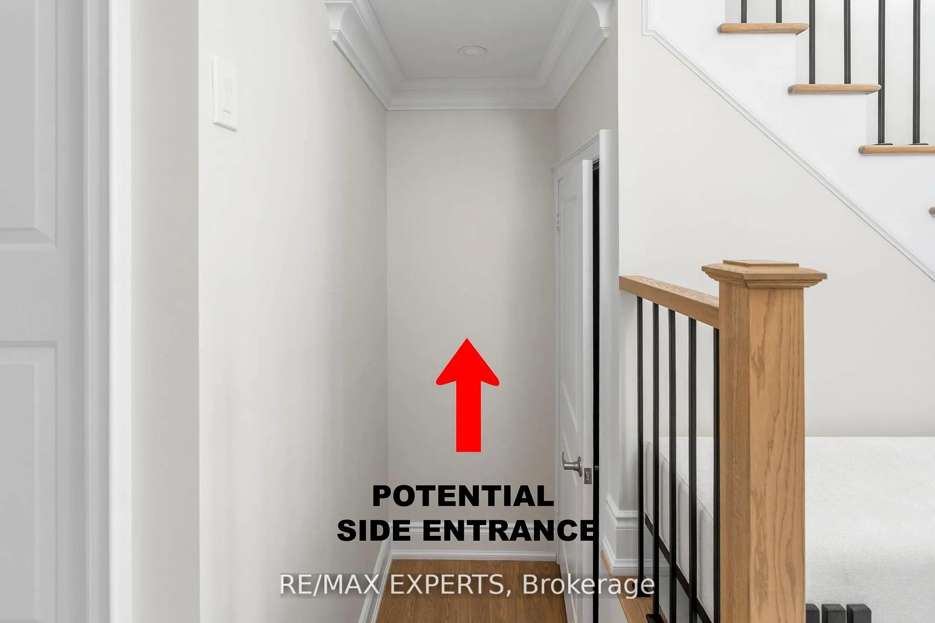 Detached 4 bedroom 4 bathroom at 1430 Farrow Crescent in Innisfil - MLS# N12593992