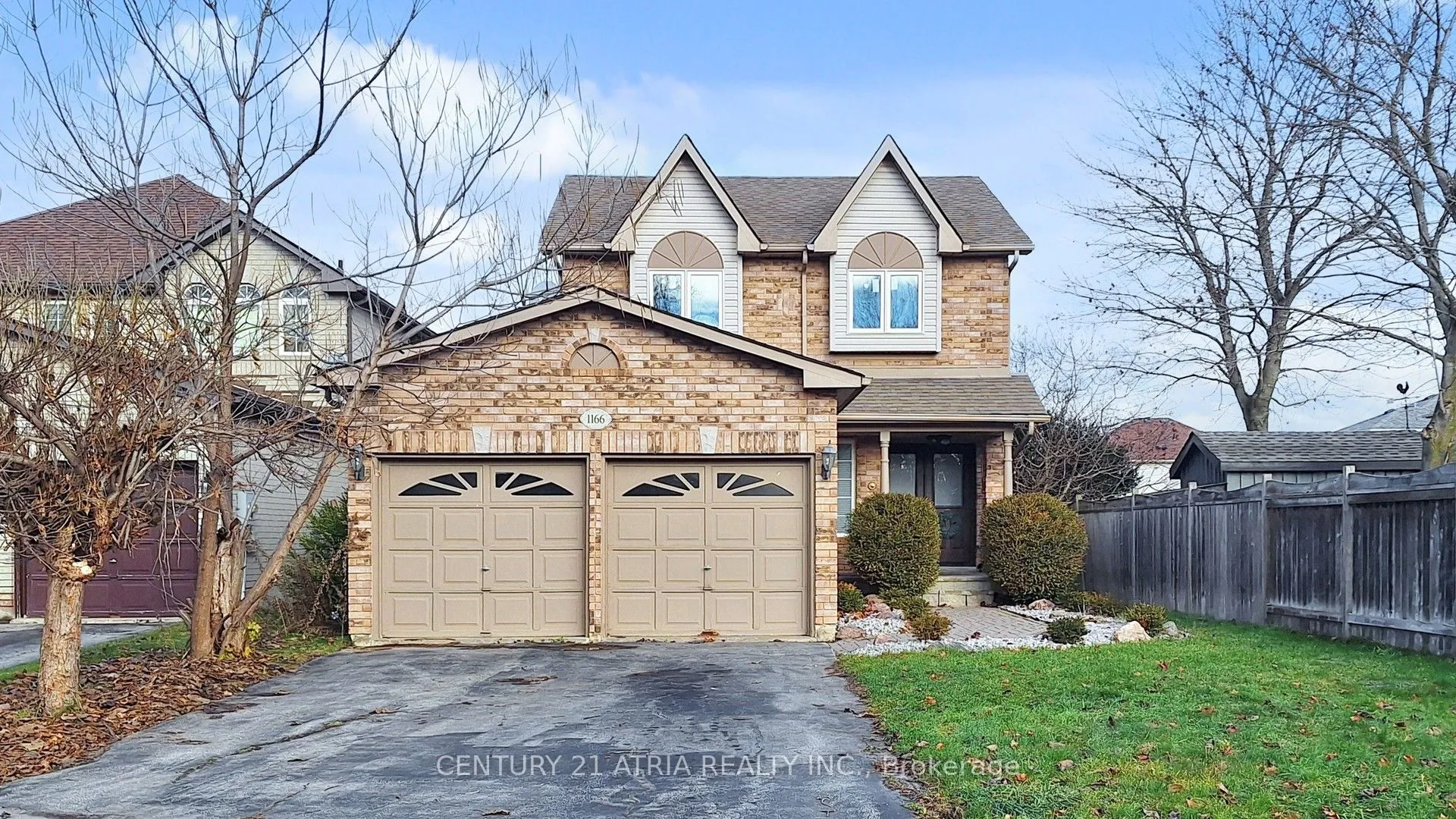 Detached 4 bedroom 4 bathroom at 1166 Oriole Crescent in Innisfil - MLS# N12596752
