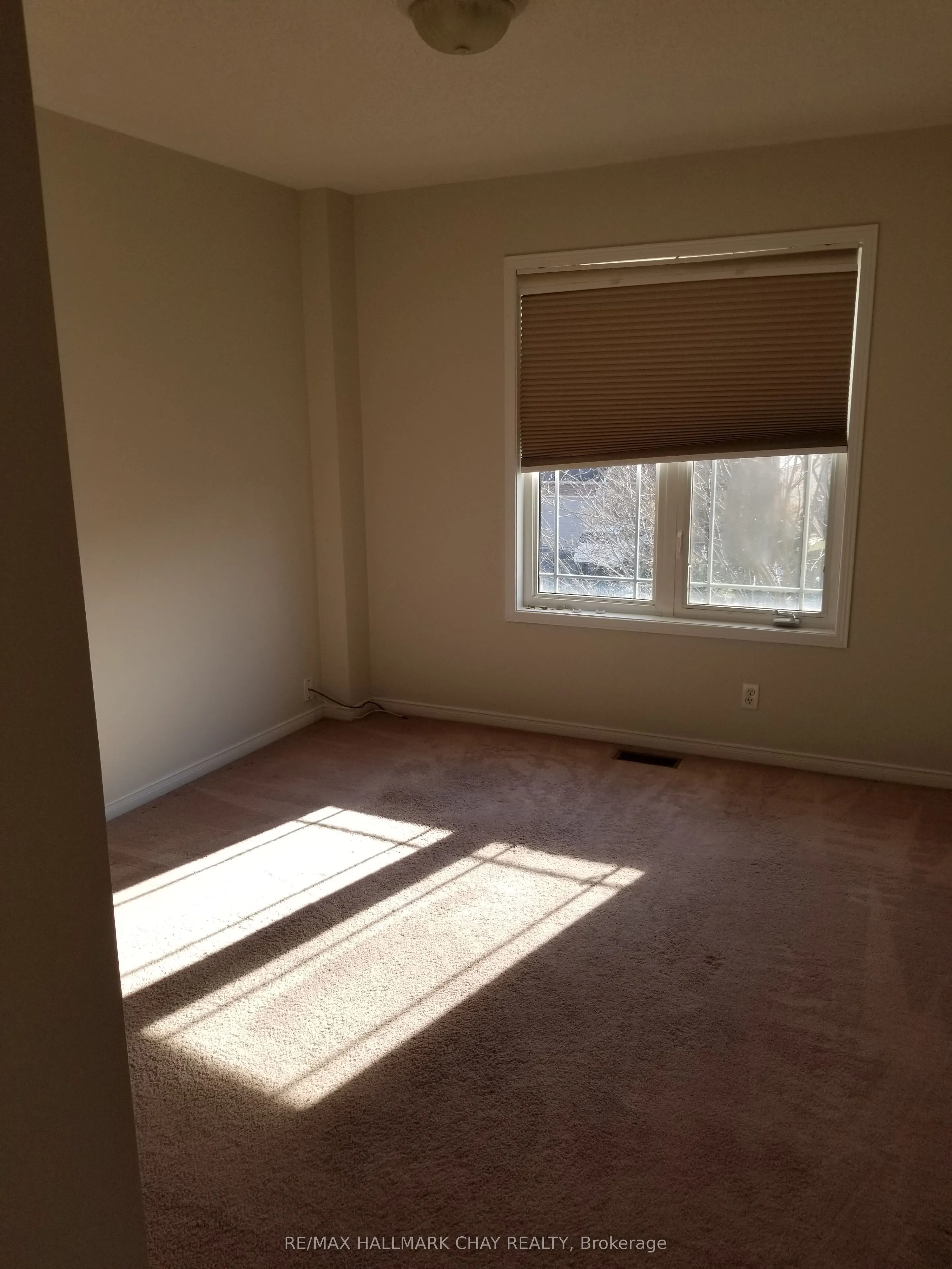 Att/Row/Townhouse living room at 12 Marshview Avenue Aurora