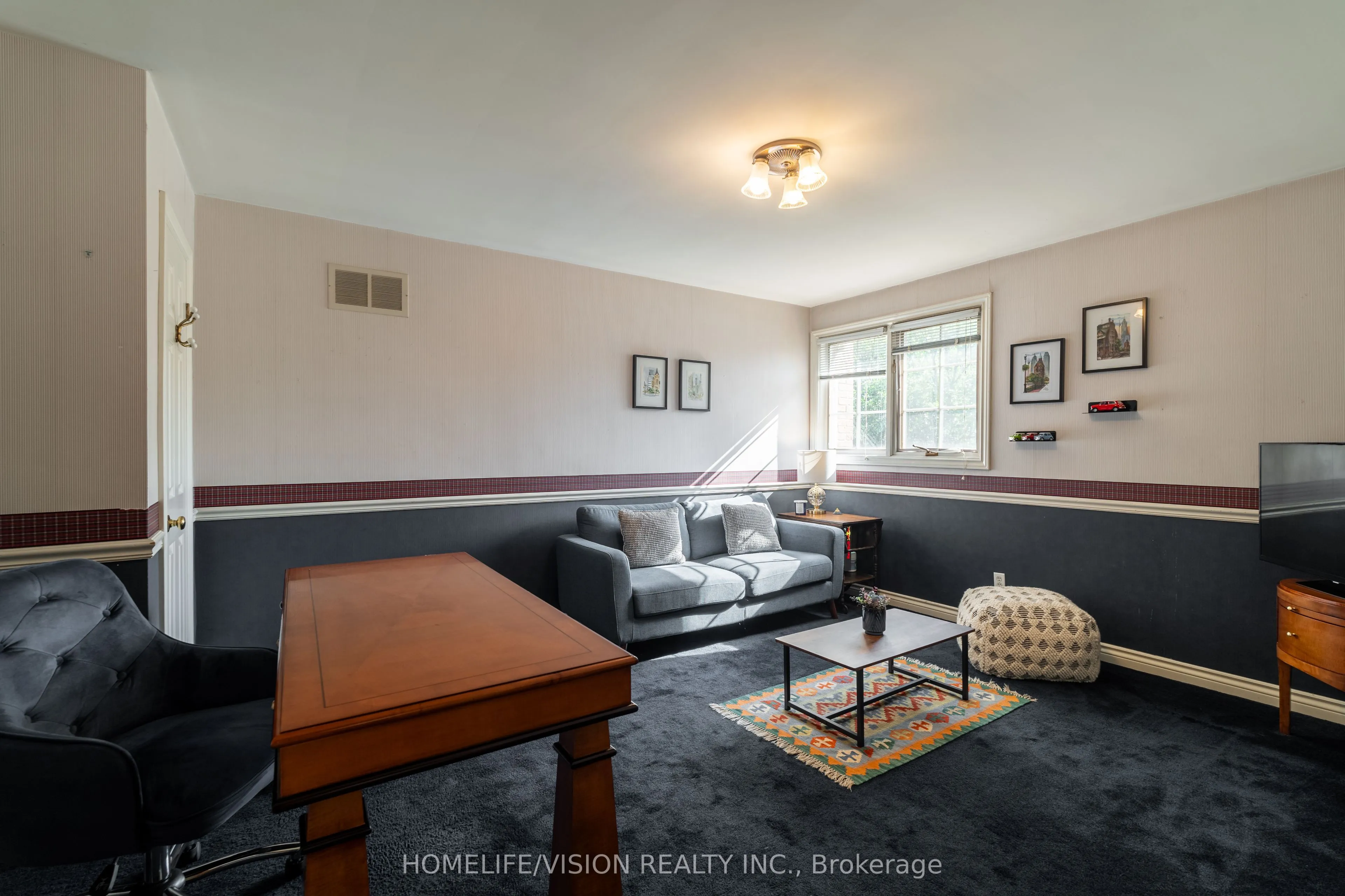 Detached kitchen at 15 Daffodil Avenue Markham