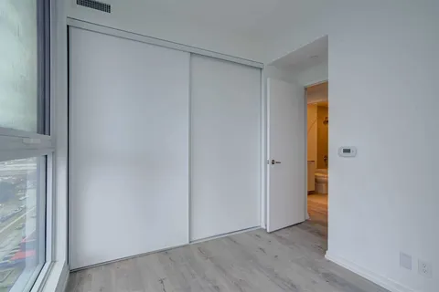 1000 Portage Parkway, Vaughan, ON L4K 0J6