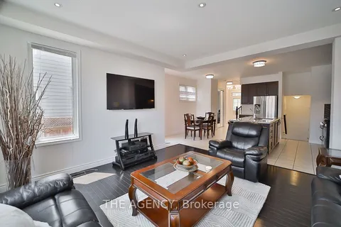 13 Cinemark Avenue, Markham, ON L6B 0R1