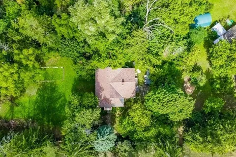 108 Yongehurst Rd, Richmond Hill, ON L4C 3T2