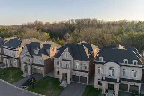 200 Farrell Road, Vaughan, ON L6A 0H9