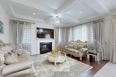 147 Wainfleet Cres, Vaughan, ON L3L 0E6