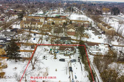 175 Mary St, Newmarket, ON L3Y 3P9