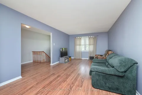 14 Robertson Rd, Essa, ON L0M 1B0