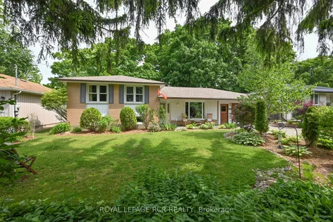 108 Boyne Cres, New Tecumseth, ON L9R 1K3