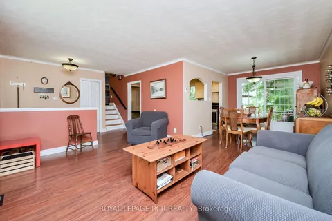 108 Boyne Cres, New Tecumseth, ON L9R 1K3