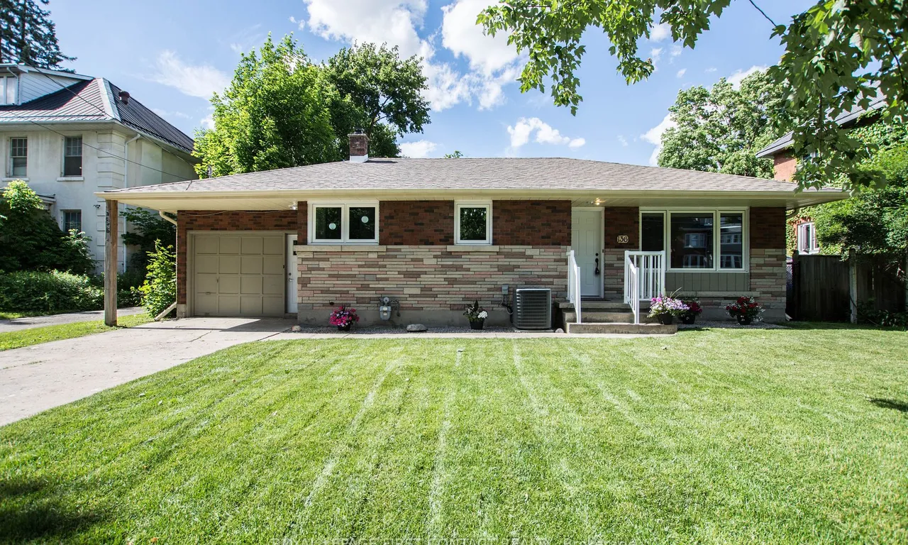 136 Victoria St, New Tecumseth, ON L0M 1L7