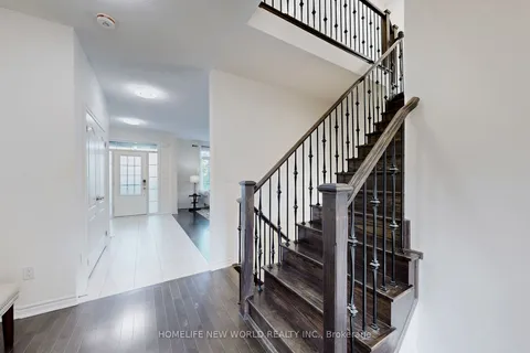 197 Beechborough Cres, East Gwillimbury, ON L9N 0N9