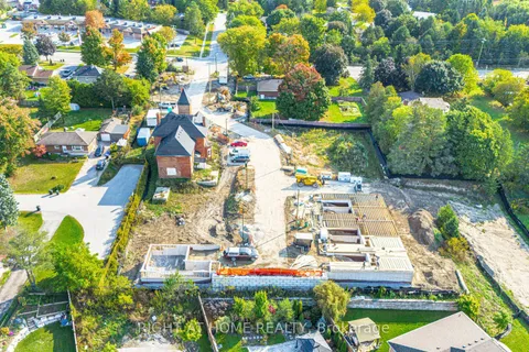 17 Ravenscraig Place, Innisfil, ON L0L 1L0