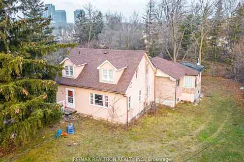 21 Yongeview Ave, Richmond Hill, ON L4C 7A3