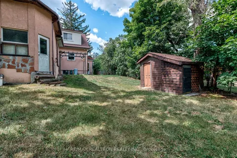 21 Yongeview Ave, Richmond Hill, ON L4C 7A3