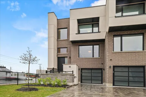 18 Sunset Beach Rd, Richmond Hill, ON L7E 3G7