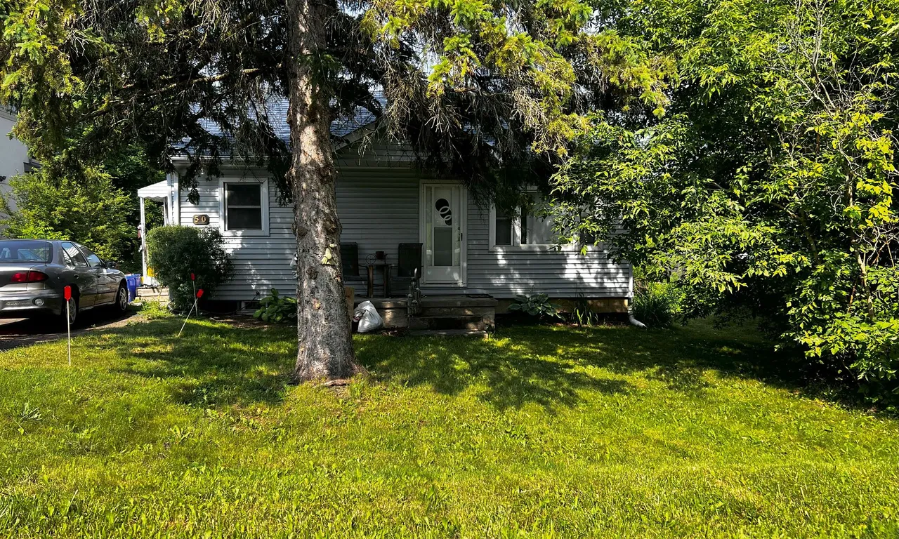 50 Olive St, East Gwillimbury, ON L9N 1L5