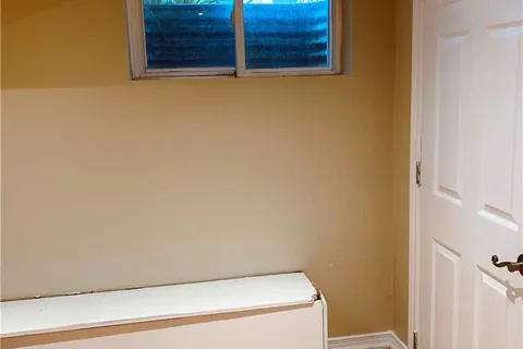 50 Olive St, East Gwillimbury, ON L9N 1L5