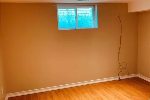 50 Olive St, East Gwillimbury, ON L9N 1L5