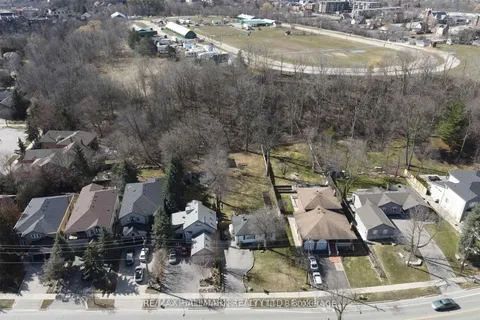 75 Meeting House Rd, Vaughan, ON L4L 1K9