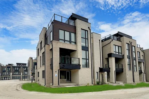 3 Ingersoll Lane, Richmond Hill, ON L4E 1G9