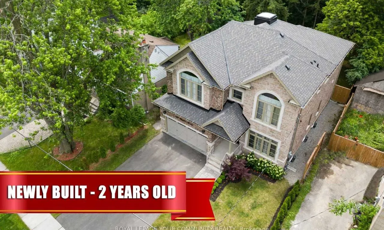 102 Ruggles Ave, Richmond Hill, ON L4C 1Y2