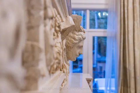 33 Forest Ridge Road, Richmond Hill, ON L4E 3L8