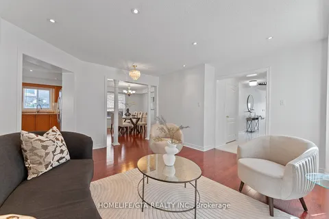 264 Stonebridge Dr, Markham, ON L6C 2X5