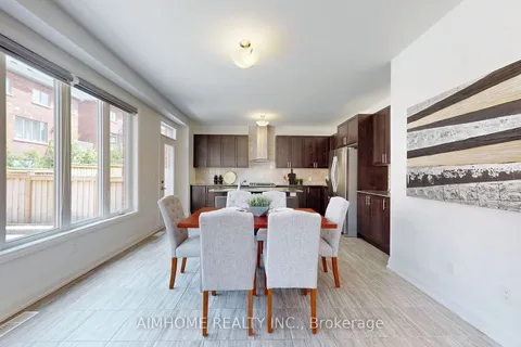 23 Snap Dragon Tr, East Gwillimbury, ON L9N 0S9