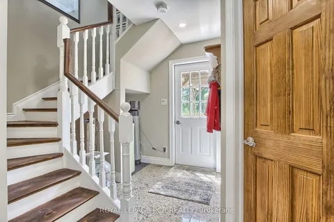 228 Bayshore Road, Innisfil, ON L0L 1K0