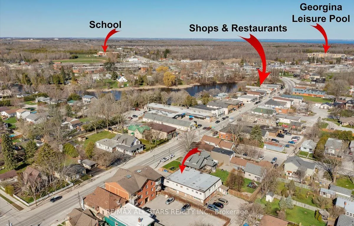 91 High St, Georgina, ON L0E 1R0