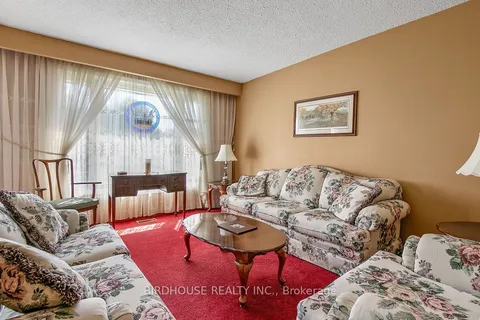 8 Waddell St, Brock, ON L0C 1H0