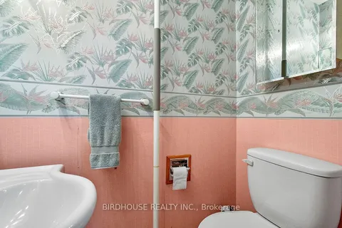 8 Waddell St, Brock, ON L0C 1H0