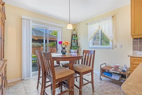 23 Stonemount Cres, Essa, ON L0M 1B4